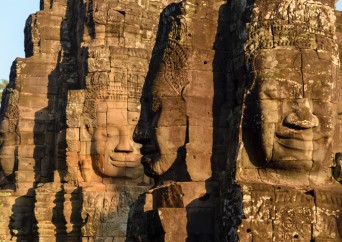 Trésors du Cambodge – Des temples d’Angkor aux villages flottants du Tonlé Sap  